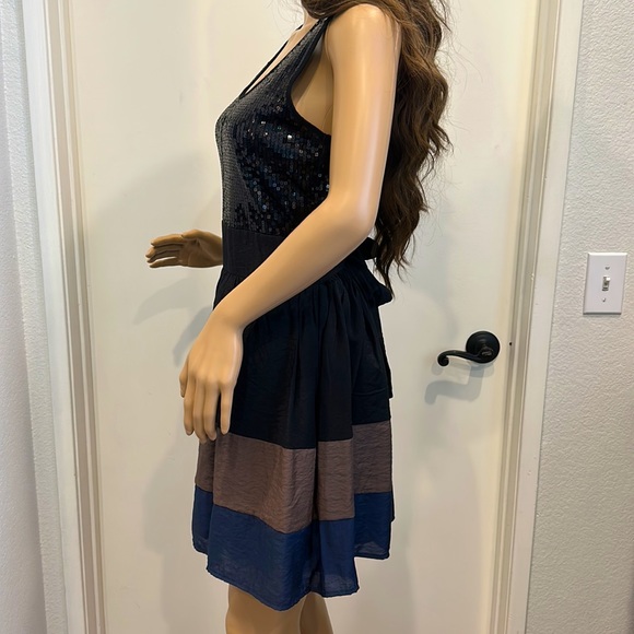 ‼️SALE‼️Clothing Company Cute Girl Party Mini Dress - Picture 6 of 9